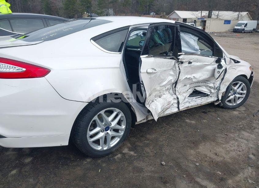 Photo 6 of 2016 Ford Fusion SE (VIN 3FA6P0H77GR390635)