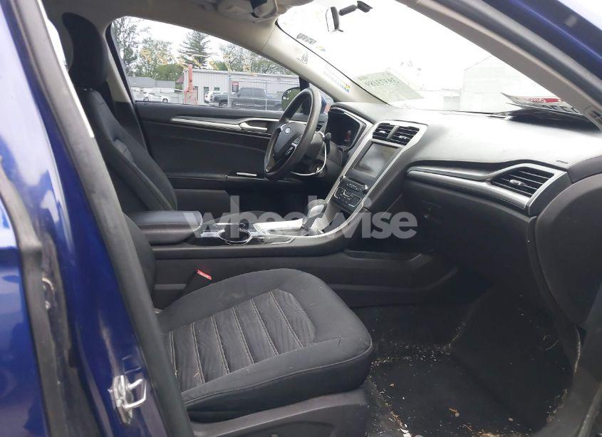 Photo 5 of 2016 Ford Fusion SE (VIN 3FA6P0H77GR403058)