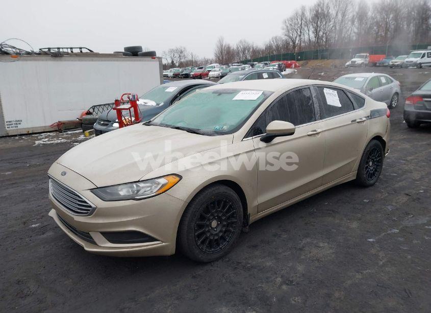 Photo 2 of 2017 Ford Fusion SE (VIN 3FA6P0H77HR107507)