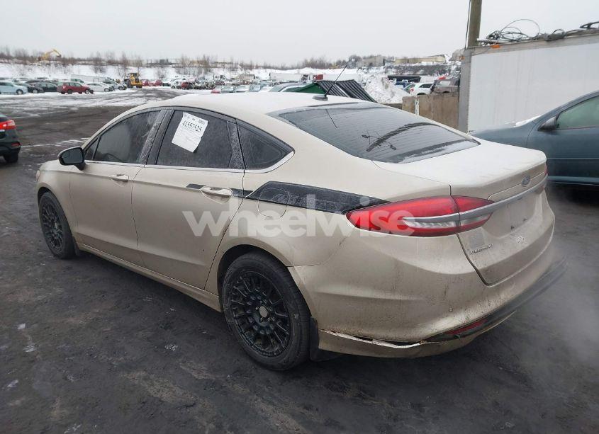 Photo 3 of 2017 Ford Fusion SE (VIN 3FA6P0H77HR107507)
