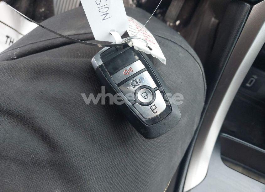 Photo 11 of 2017 Ford Fusion SE (VIN 3FA6P0H77HR109371)