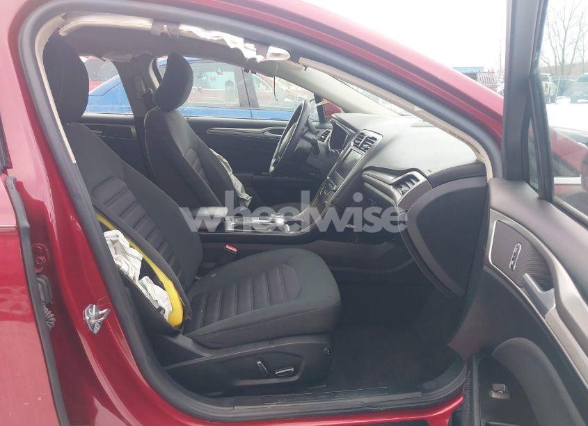 Photo 5 of 2017 Ford Fusion SE (VIN 3FA6P0H77HR109371)