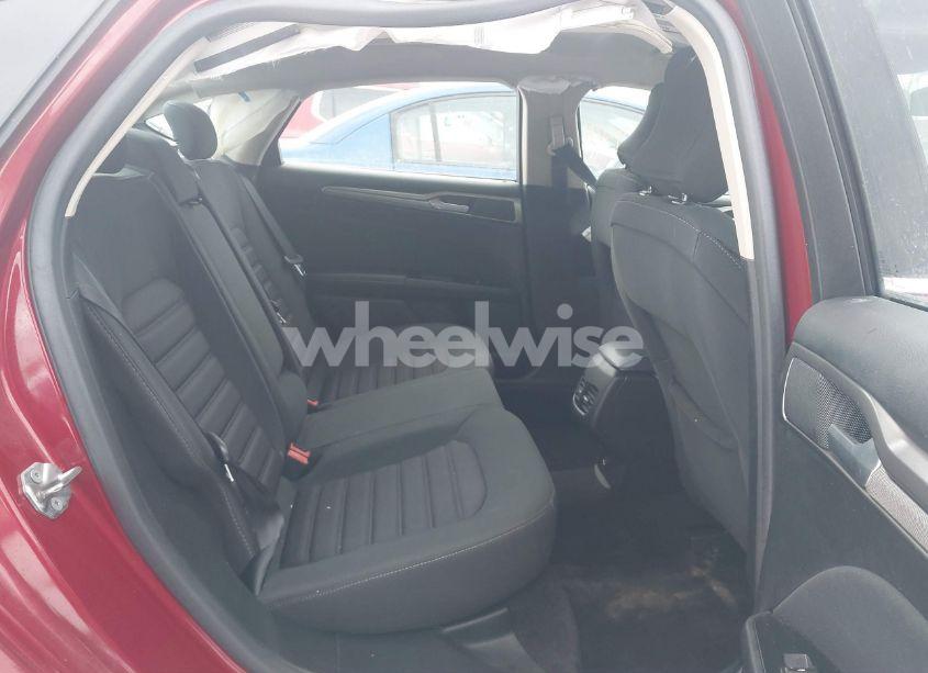 Photo 8 of 2017 Ford Fusion SE (VIN 3FA6P0H77HR109371)