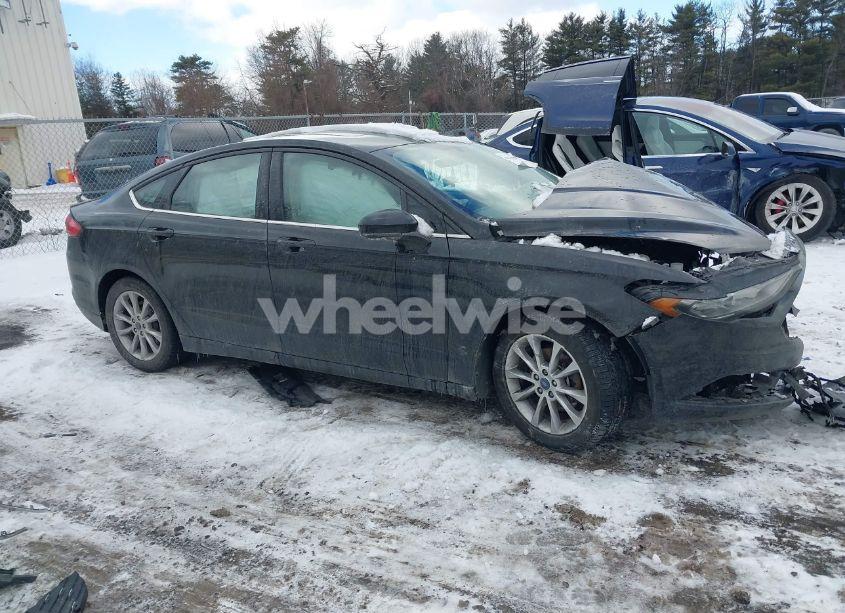 Photo 12 of 2017 Ford Fusion SE (VIN 3FA6P0H77HR125893)