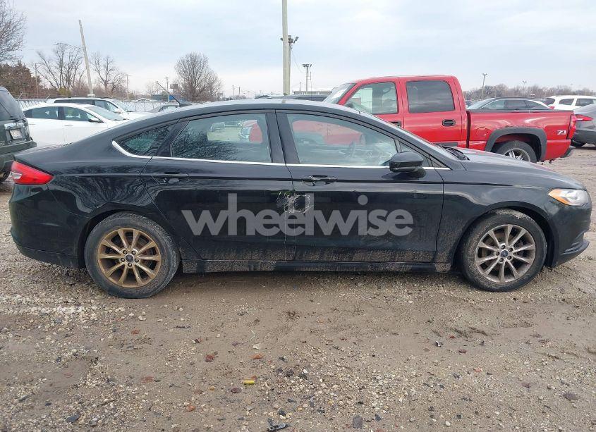 Photo 13 of 2017 Ford Fusion SE (VIN 3FA6P0H77HR167027)