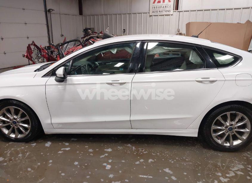 Photo 14 of 2017 Ford Fusion SE (VIN 3FA6P0H77HR228621)