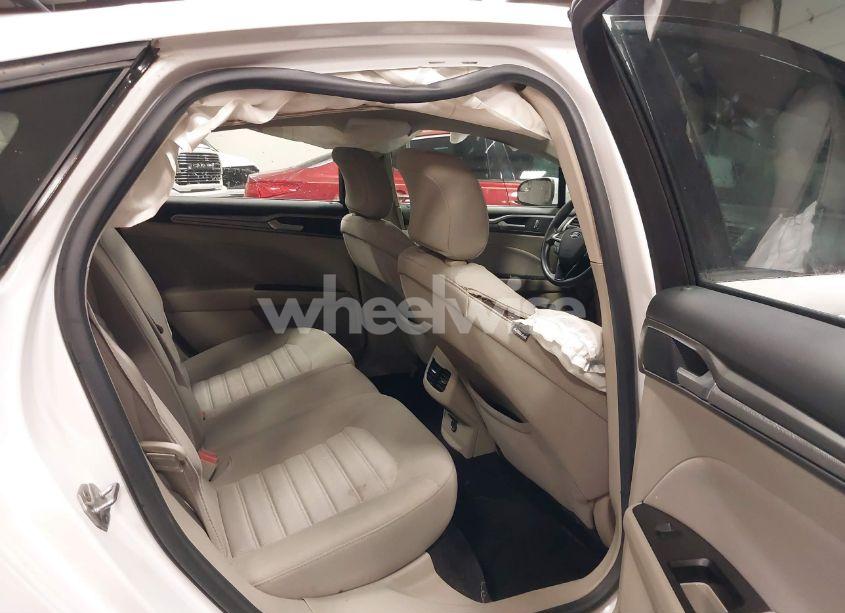 Photo 8 of 2017 Ford Fusion SE (VIN 3FA6P0H77HR228621)