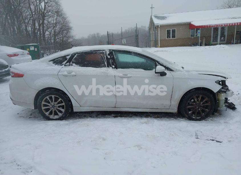 Photo 14 of 2017 Ford Fusion SE (VIN 3FA6P0H77HR279374)