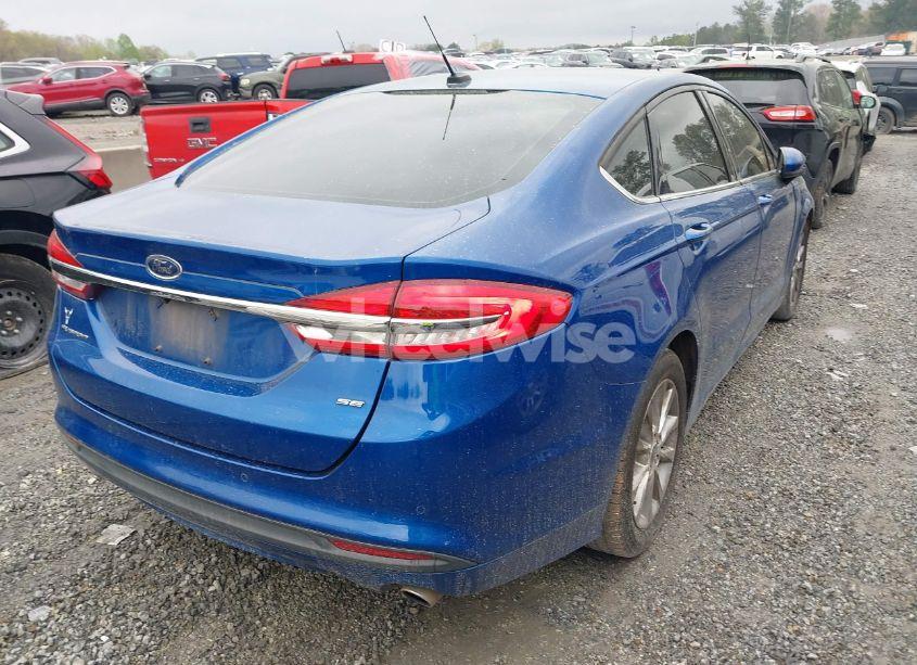 Photo 4 of 2017 Ford Fusion SE (VIN 3FA6P0H77HR309263)