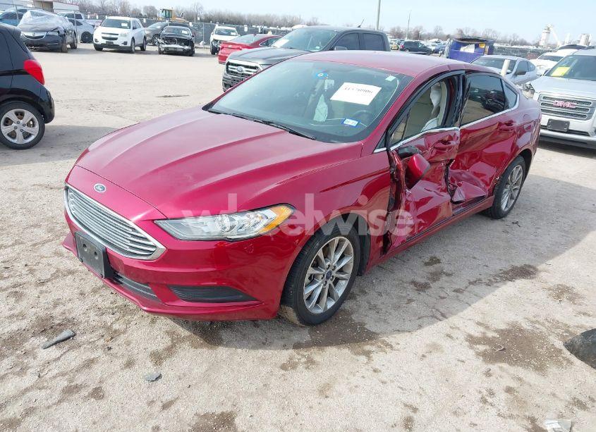 Photo 2 of 2017 Ford Fusion SE (VIN 3FA6P0H77HR416183)
