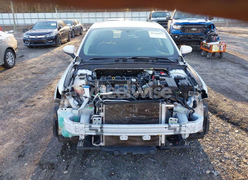 Photo 13 of 2018 Ford Fusion SE (VIN 3FA6P0H77JR108212)