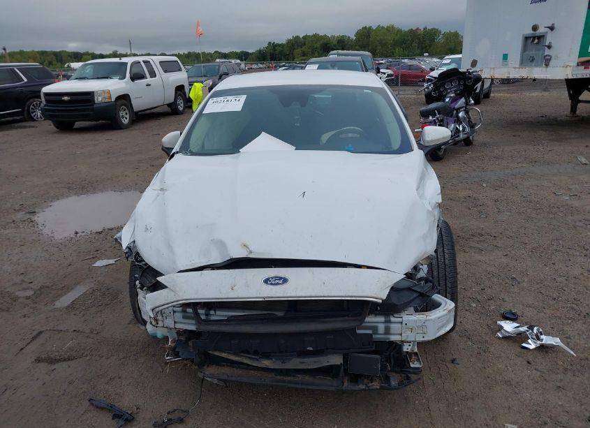 Photo 6 of 2019 Ford Fusion SE (VIN 3FA6P0H77KR210000)