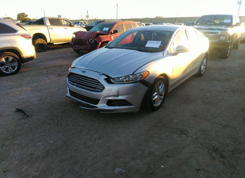 Photo 2 of 2013 Ford Fusion SE (VIN 3FA6P0H78DR179522)