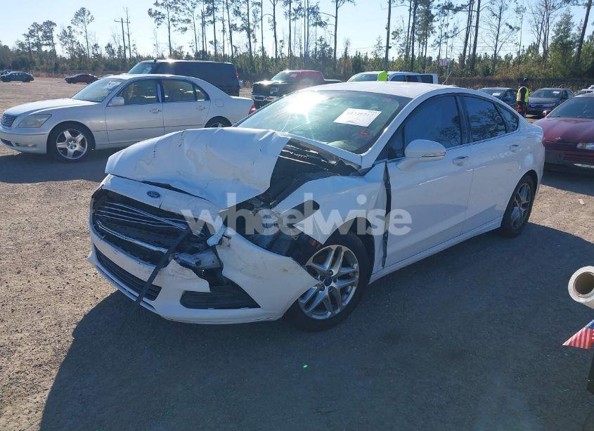 Photo 2 of 2013 Ford Fusion SE (VIN 3FA6P0H78DR193968)