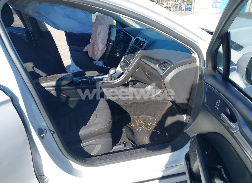 Photo 5 of 2013 Ford Fusion SE (VIN 3FA6P0H78DR193968)