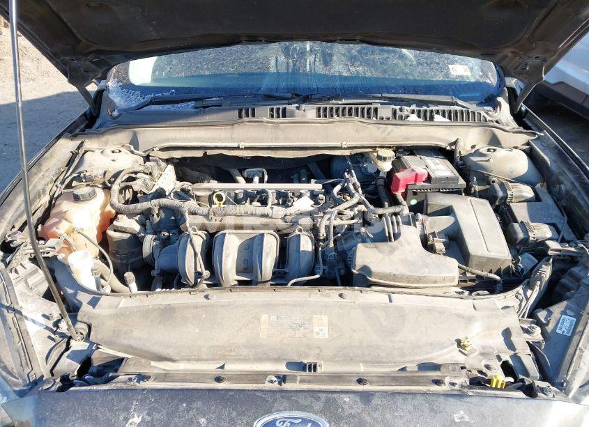 Photo 10 of 2013 Ford Fusion SE (VIN 3FA6P0H78DR203236)