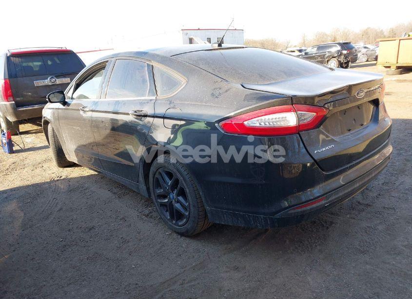 Photo 3 of 2013 Ford Fusion SE (VIN 3FA6P0H78DR203236)