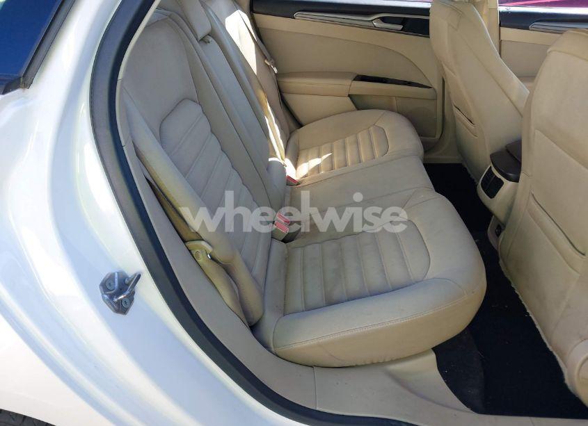 Photo 8 of 2013 Ford Fusion SE (VIN 3FA6P0H78DR211420)