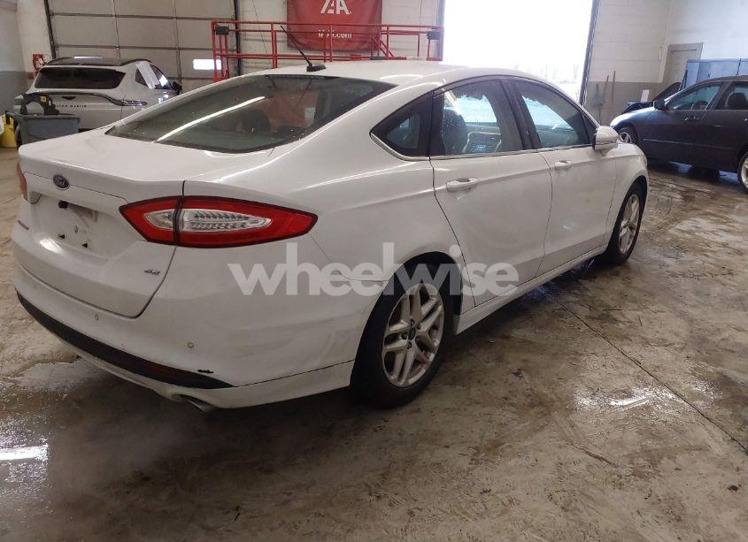 Photo 4 of 2013 Ford Fusion SE (VIN 3FA6P0H78DR268040)