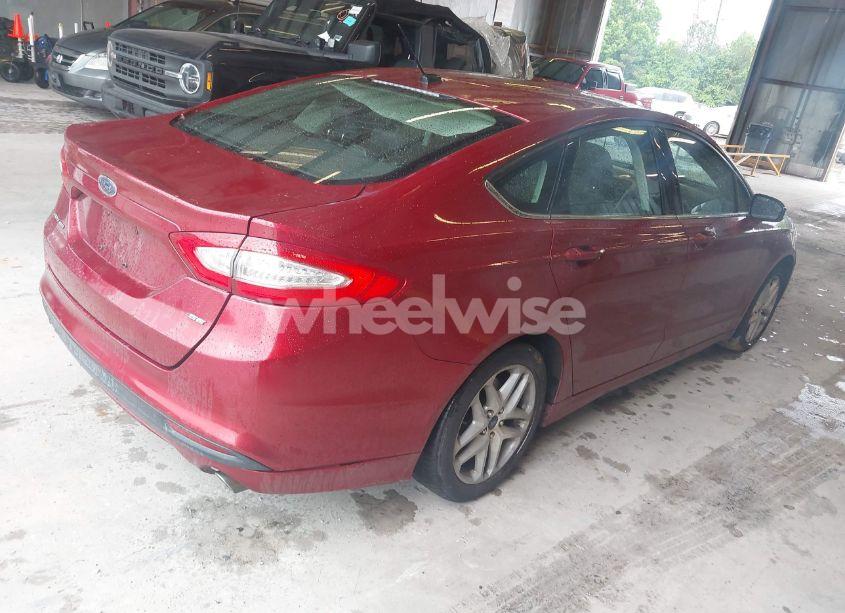 Photo 4 of 2013 Ford Fusion SE (VIN 3FA6P0H78DR280169)