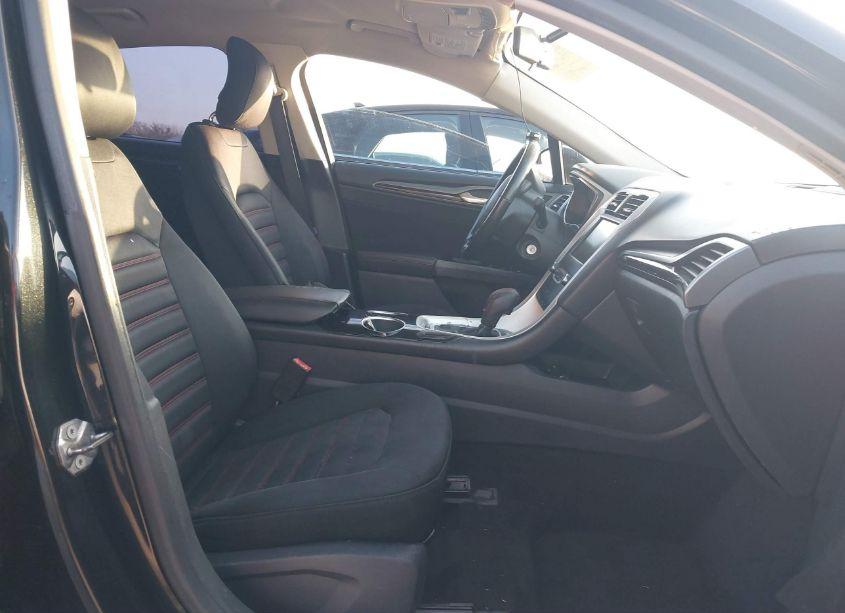 Photo 5 of 2013 Ford Fusion SE (VIN 3FA6P0H78DR291074)