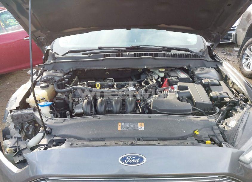 Photo 10 of 2013 Ford Fusion SE (VIN 3FA6P0H78DR316555)