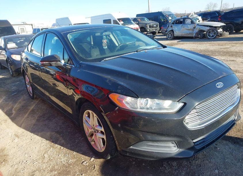 2013 Ford Fusion SE (VIN 3FA6P0H78DR316989) main photo