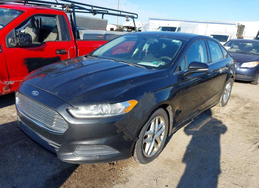 Photo 2 of 2013 Ford Fusion SE (VIN 3FA6P0H78DR316989)