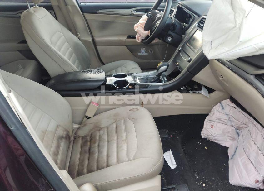 Photo 5 of 2013 Ford Fusion SE (VIN 3FA6P0H78DR354545)