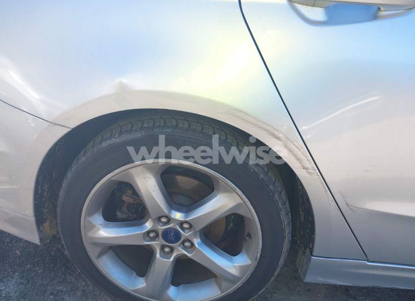 Photo 13 of 2014 Ford Fusion SE (VIN 3FA6P0H78ER122187)