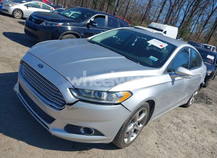 Photo 2 of 2014 Ford Fusion SE (VIN 3FA6P0H78ER122187)