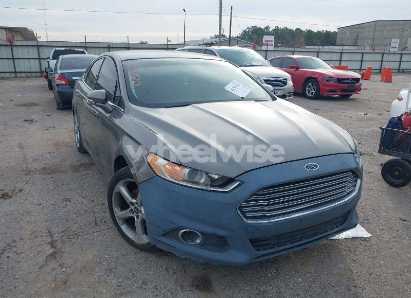 2014 Ford Fusion SE (VIN 3FA6P0H78ER148529) main photo