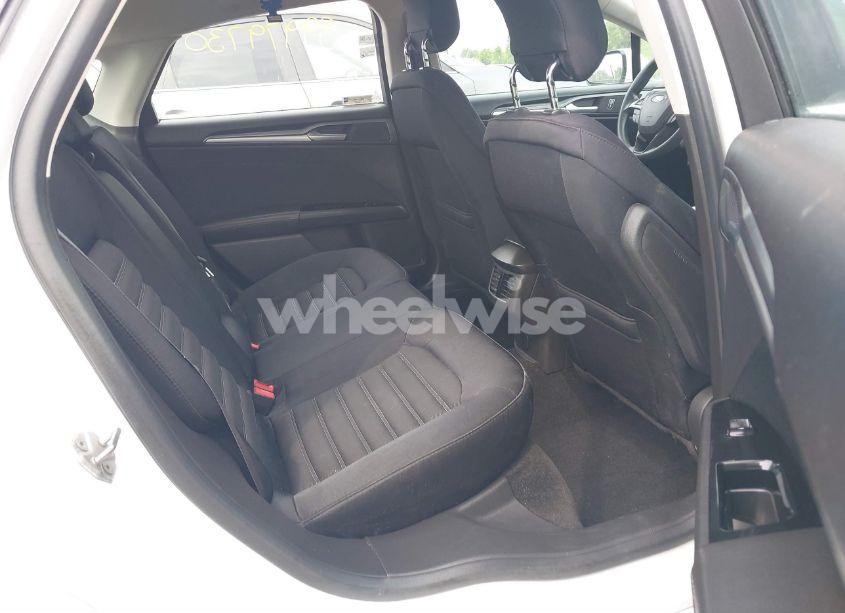 Photo 8 of 2014 Ford Fusion SE (VIN 3FA6P0H78ER161412)