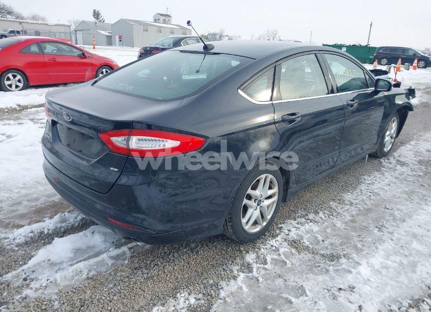 Photo 4 of 2014 Ford Fusion SE (VIN 3FA6P0H78ER228784)