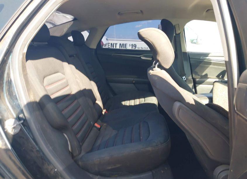 Photo 8 of 2014 Ford Fusion SE (VIN 3FA6P0H78ER300955)