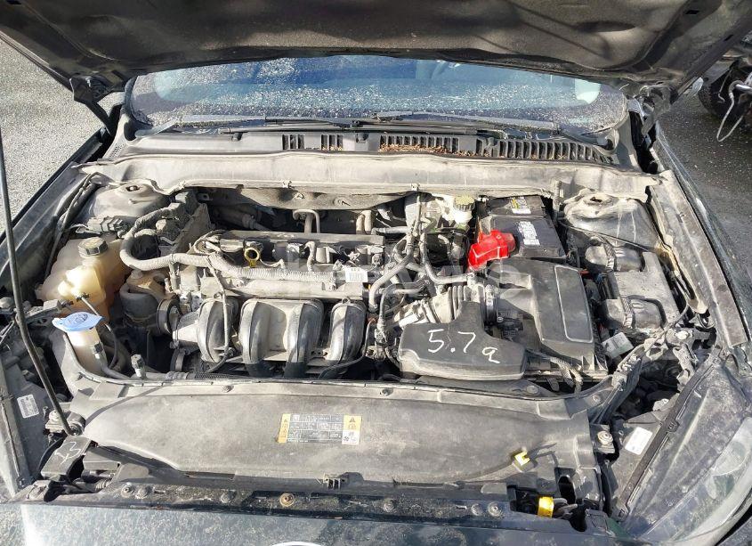 Photo 10 of 2014 Ford Fusion SE (VIN 3FA6P0H78ER320574)