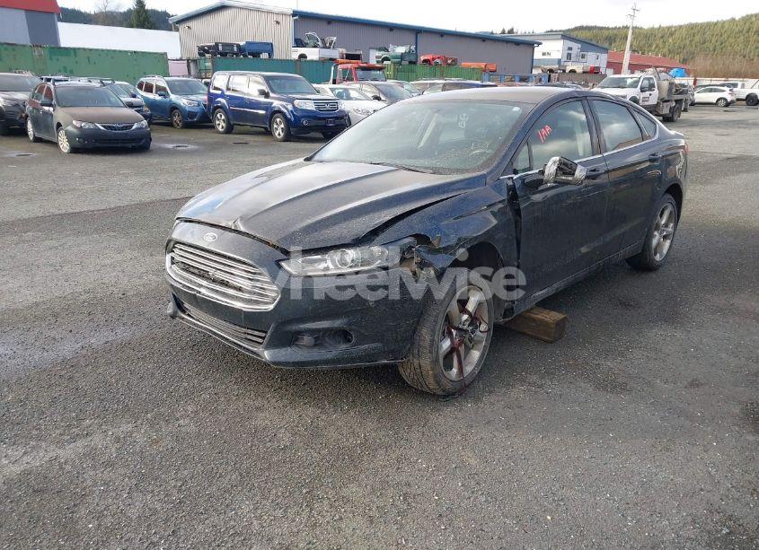 Photo 2 of 2014 Ford Fusion SE (VIN 3FA6P0H78ER320574)