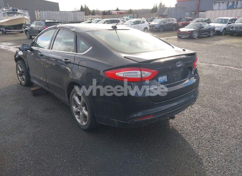 Photo 3 of 2014 Ford Fusion SE (VIN 3FA6P0H78ER320574)