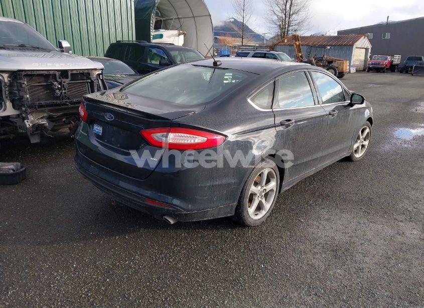 Photo 4 of 2014 Ford Fusion SE (VIN 3FA6P0H78ER320574)