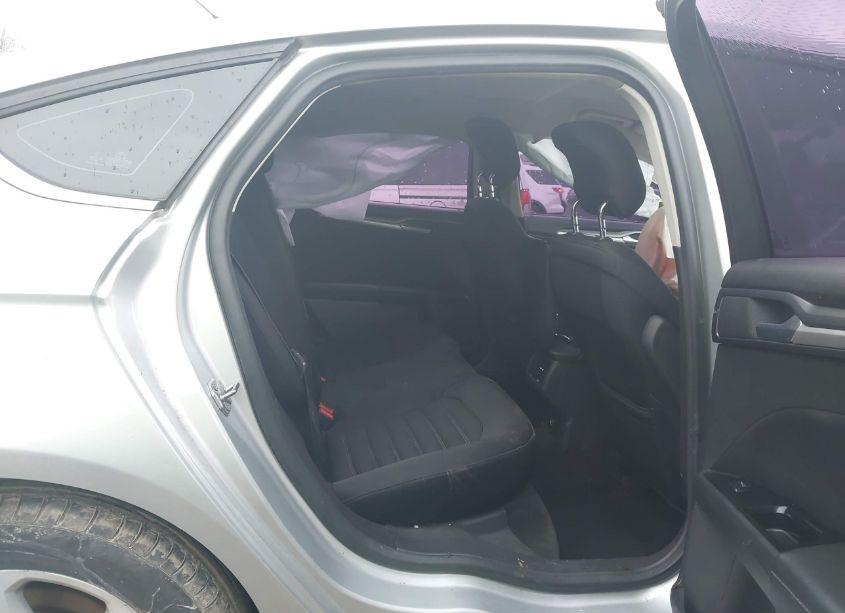 Photo 8 of 2014 Ford Fusion SE (VIN 3FA6P0H78ER322762)