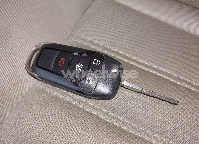 Photo 11 of 2014 Ford Fusion SE (VIN 3FA6P0H78ER331431)