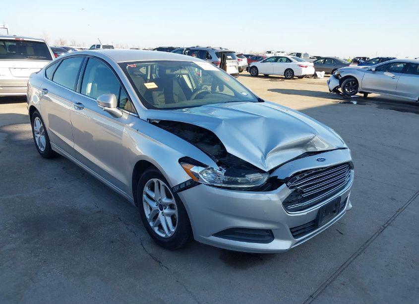 2014 Ford Fusion SE (VIN 3FA6P0H78ER355387) main photo
