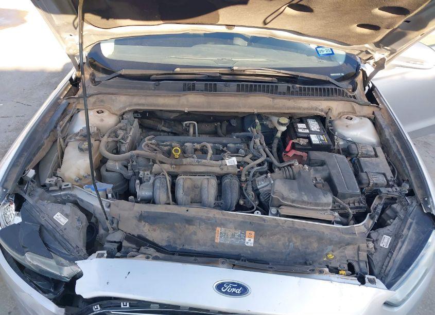 Photo 10 of 2014 Ford Fusion SE (VIN 3FA6P0H78ER355387)