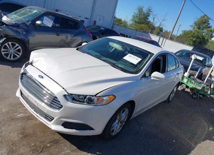 Photo 2 of 2014 Ford Fusion SE (VIN 3FA6P0H78ER389510)