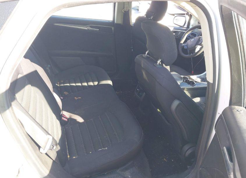 Photo 8 of 2014 Ford Fusion SE (VIN 3FA6P0H78ER389510)