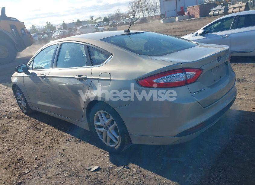 Photo 3 of 2015 Ford Fusion SE (VIN 3FA6P0H78FR180589)