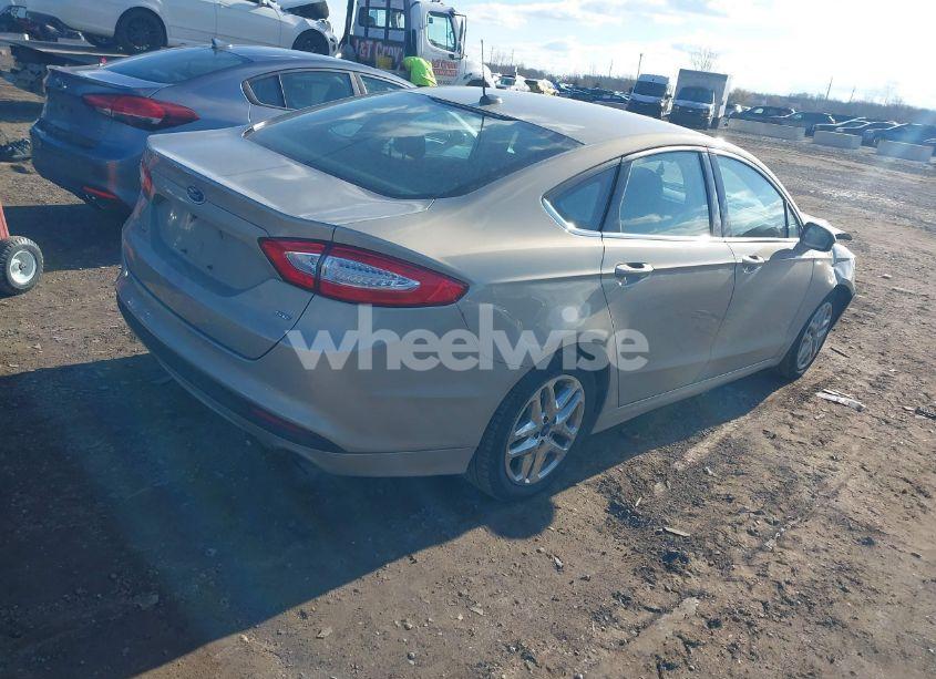 Photo 4 of 2015 Ford Fusion SE (VIN 3FA6P0H78FR180589)