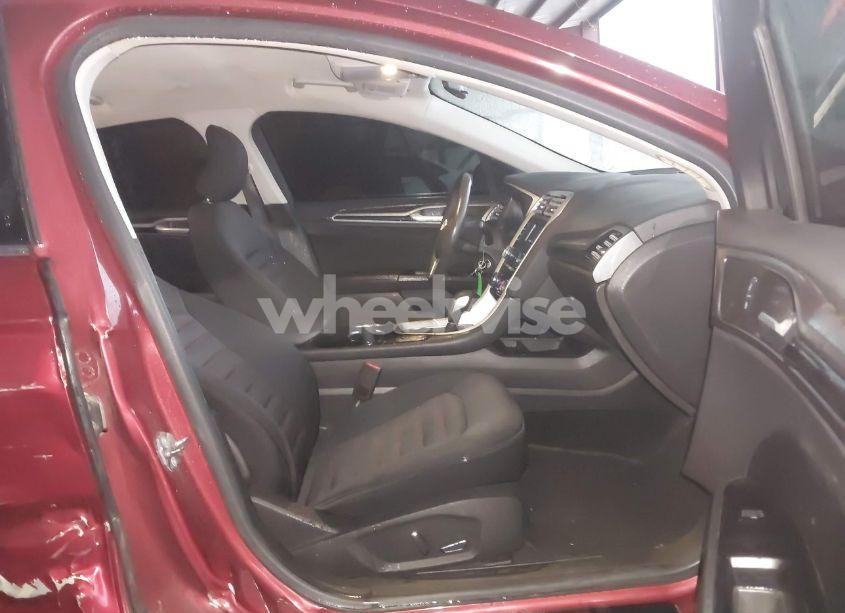 Photo 5 of 2015 Ford Fusion SE (VIN 3FA6P0H78FR212456)