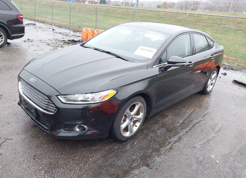 Photo 2 of 2015 Ford Fusion SE (VIN 3FA6P0H78FR244775)