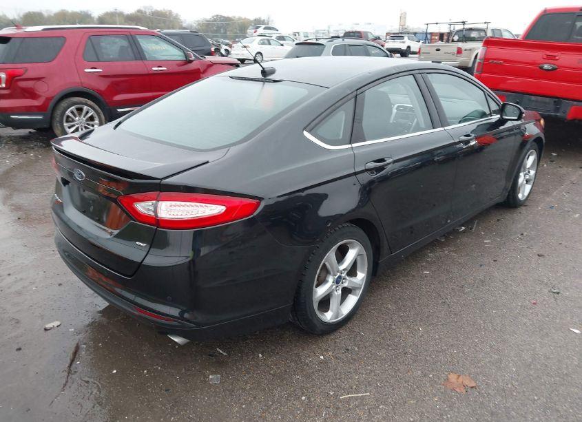 Photo 4 of 2015 Ford Fusion SE (VIN 3FA6P0H78FR244775)